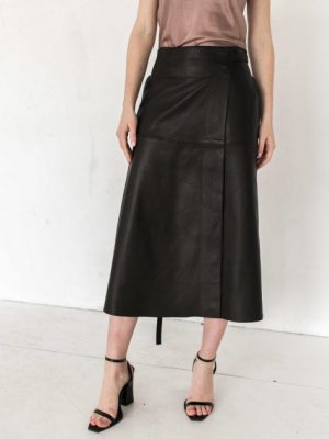 Купить Кожаная юбка размер XL из натуральной кожи чёрного цвета и доставка по Украине