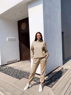 Купить Облегченный женский oversized костюм из органического хлопка The Pangaia Lightweight Organic Cotton Suit Beige бежевый M (OPSW1) и доставка по Украине